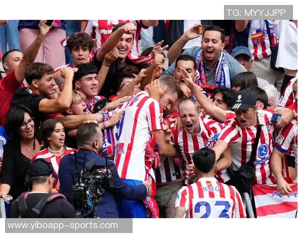 阿尔瓦雷斯因病缺席马竞训练汉茨科瑟尔洛特积极参与备战 阿尔瓦雷斯因病缺席马竞训练汉茨科瑟尔洛特积极参与备战