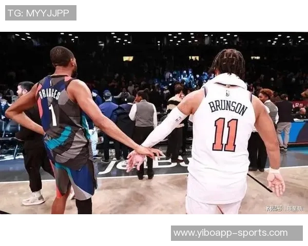 尼克斯与雄鹿交易谈判开启大桥续约后局势变化引关注